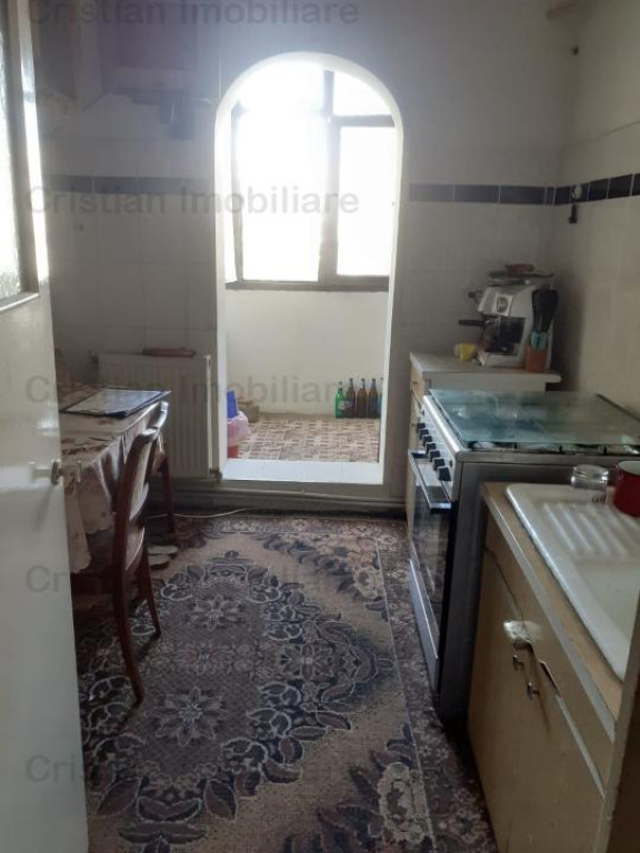 ULTRACENTRAL 2 cam 48mp Calarasilor Conf 1 decomandat