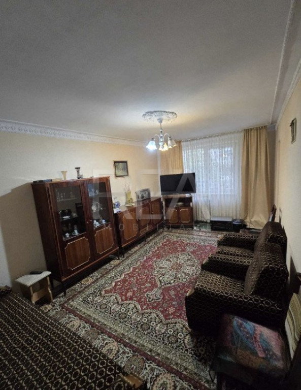 3 camere 1/8, anvelopat, Crangasi-Str Vintila Mihailescu.