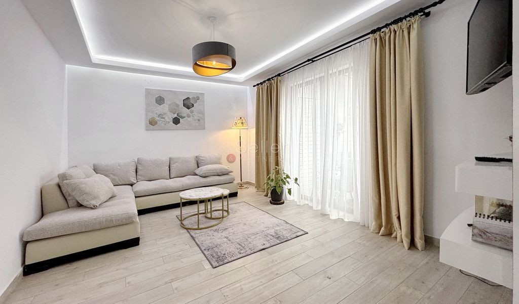 Casa complet mobilata si utilata