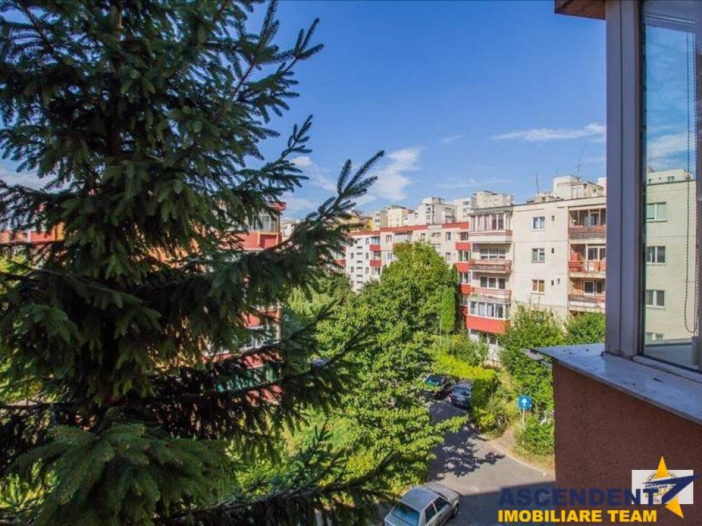 Tur LIVE!Confort si armonie:rezidenta decomandata, vitalizat