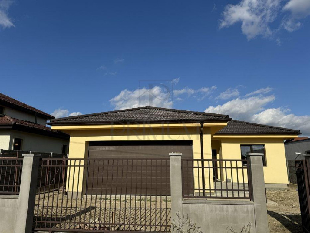 Casa individuala - spatiu generos - posibilitate alegere fin