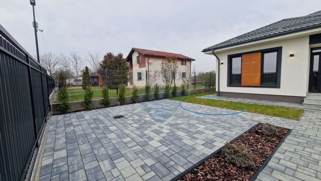 Casă cu 3 camere de vanzare I Constructie noua