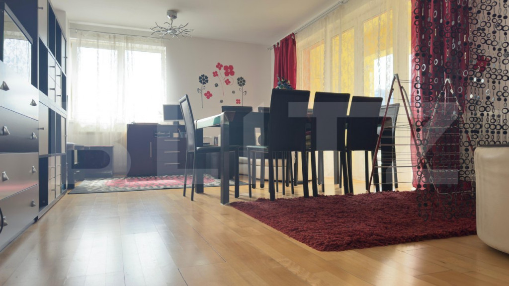 Apartament cu 2,5 camere, 67 mp, zona centrala