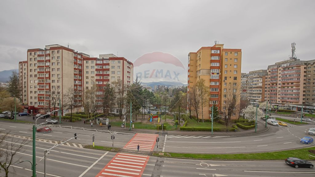 REZERVAT! 2 CAMERE DECOMANDAT 50MP CU BALCON SI BOXA | BL...