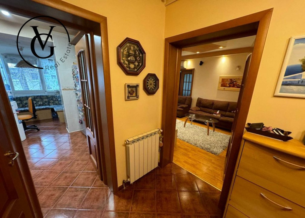 Apartament de 3 camere în zona Floreasca