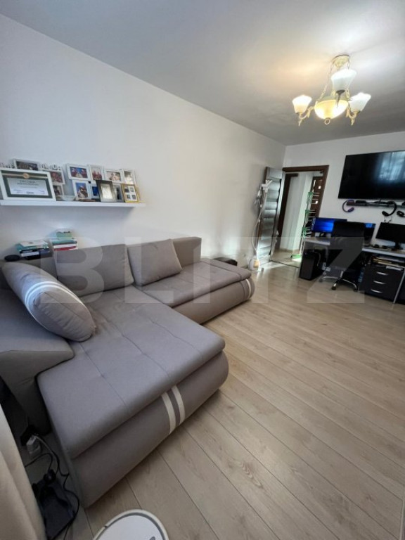 Apartament la cheie cu 2 camere decomandate, 48 mp, zona Th