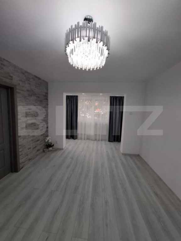 Apartament cu 2 camere, parter, zona Alexandru cel Bun