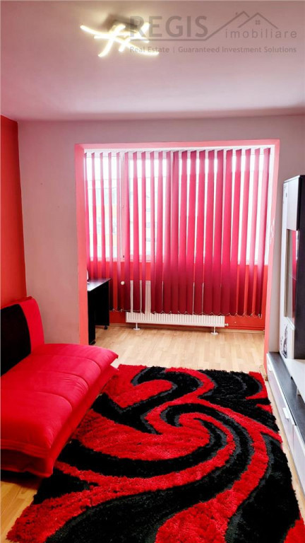 Apartament 3 camere Florilor