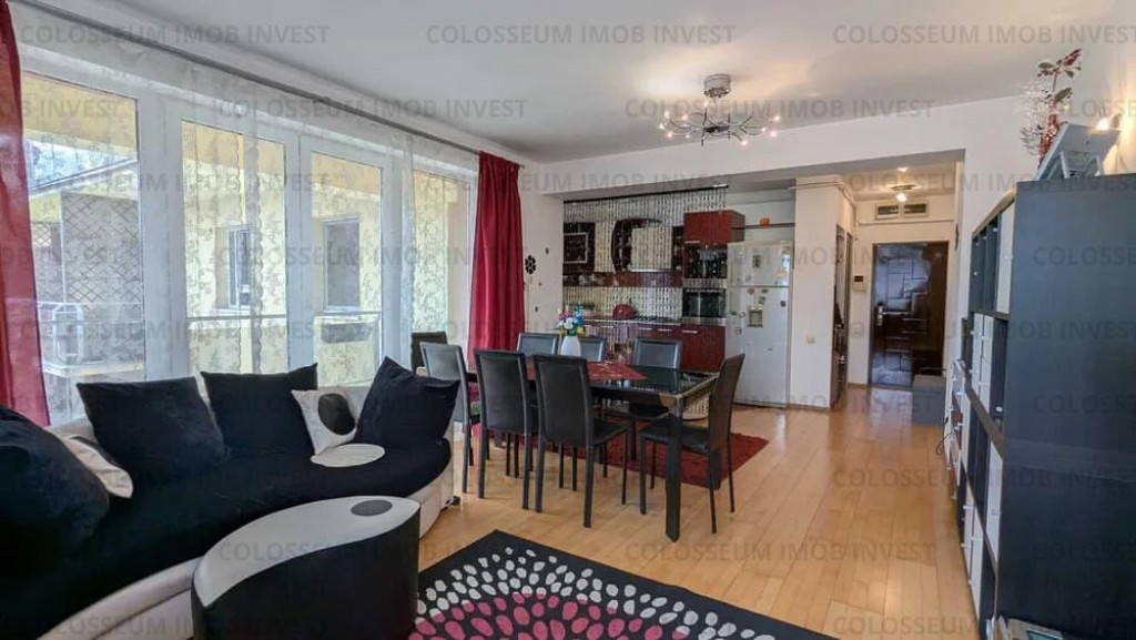 Apartament cu 3 camere, semidecomandat - zona Brasovul Vechi