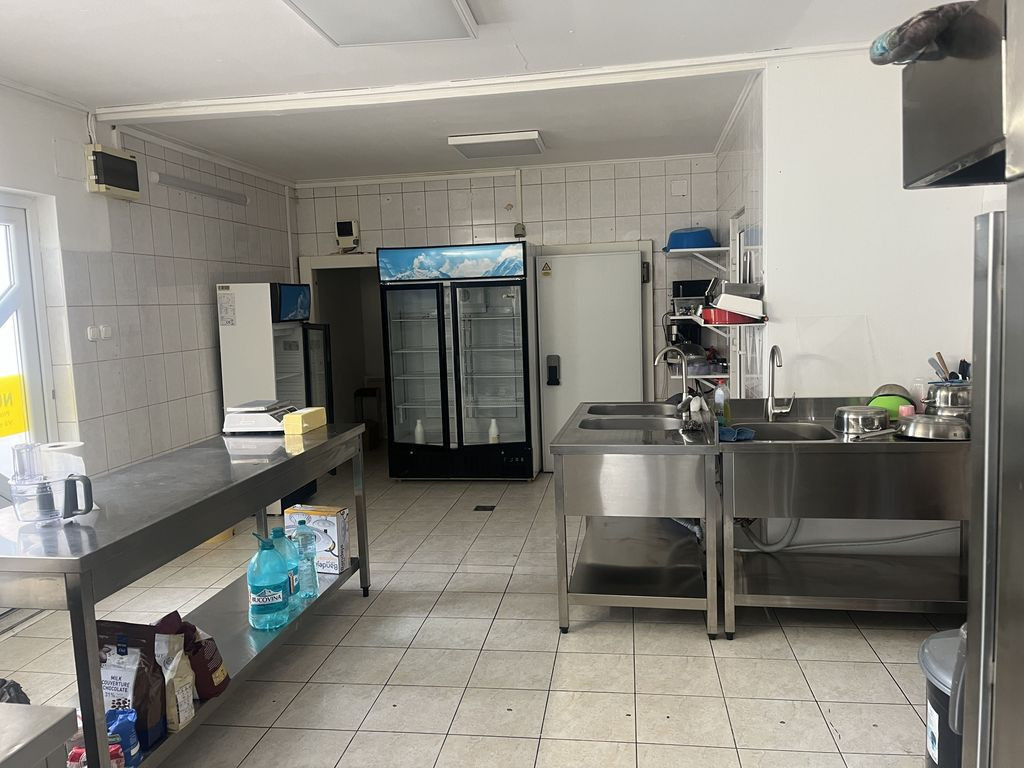 Spațiu comercial alimentație publică zona Decebal