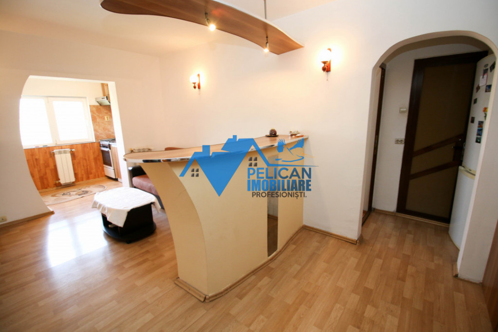 Vest, 2 camere, decomandat