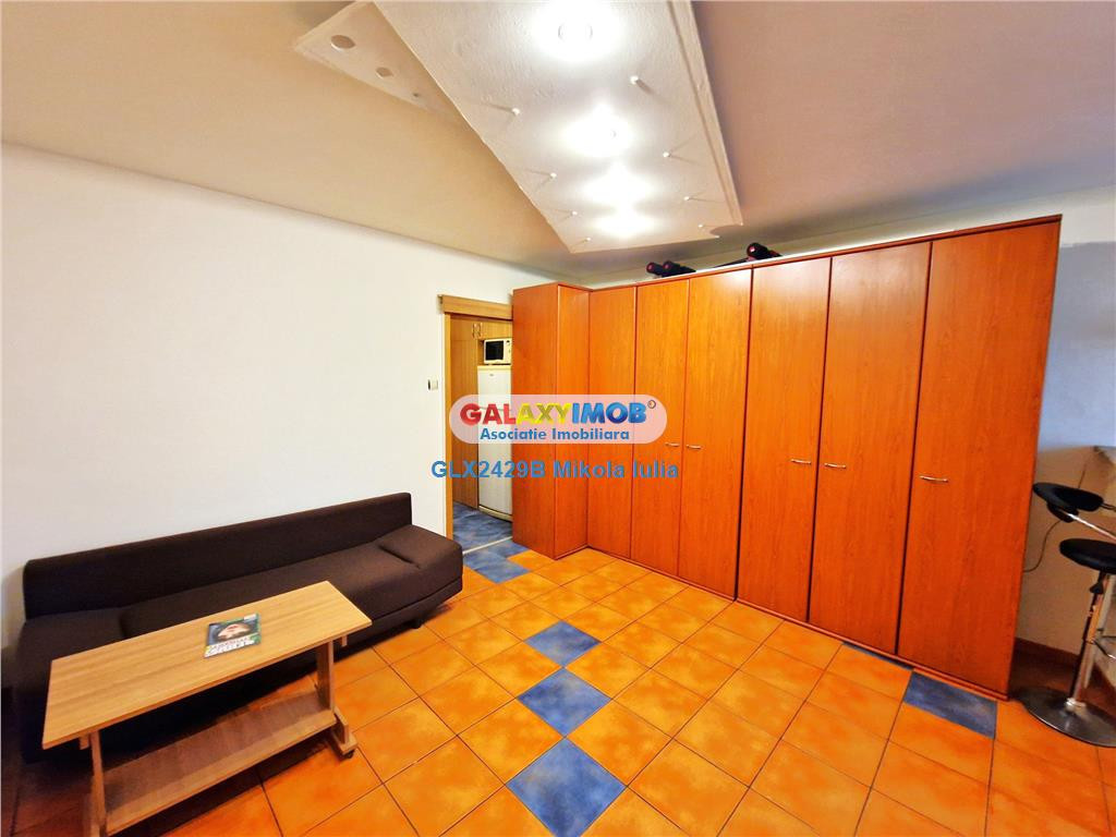 Garsoniera | Et 1/10 | mobilata si utilata | Metrou Dristor