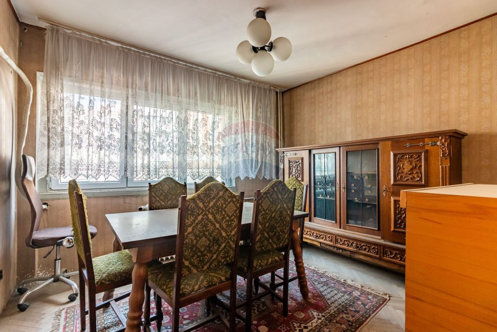 Apartament 3 cam, decomandat, Titulescu