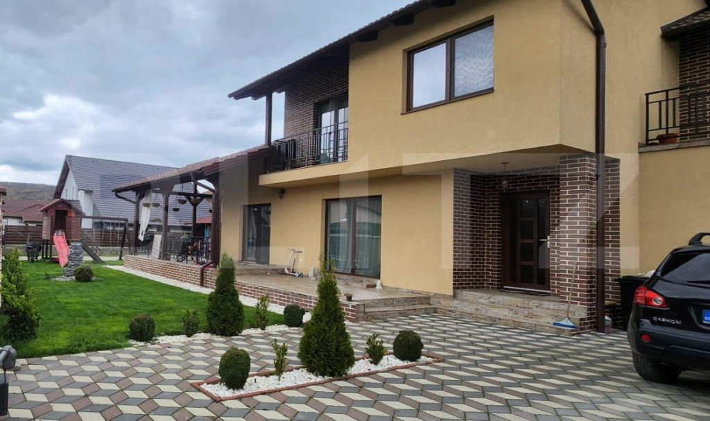 Vila exclusivistă in Livezeni la doar 1 minut de Târgu Mur