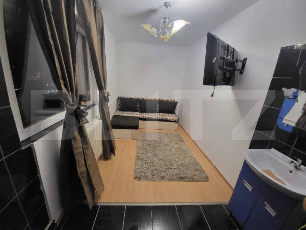 Camera de camin, de vanzare, 13 mp, zona Valea Rosie