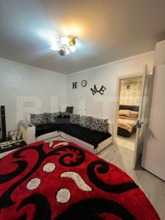 Apartament cu 3 camere, 55 mp, parter, zona George Enescu