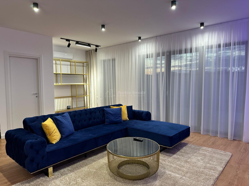 Casa mobilat lux - Tunari - 5 camere -3 bai - 175mp - 300mp