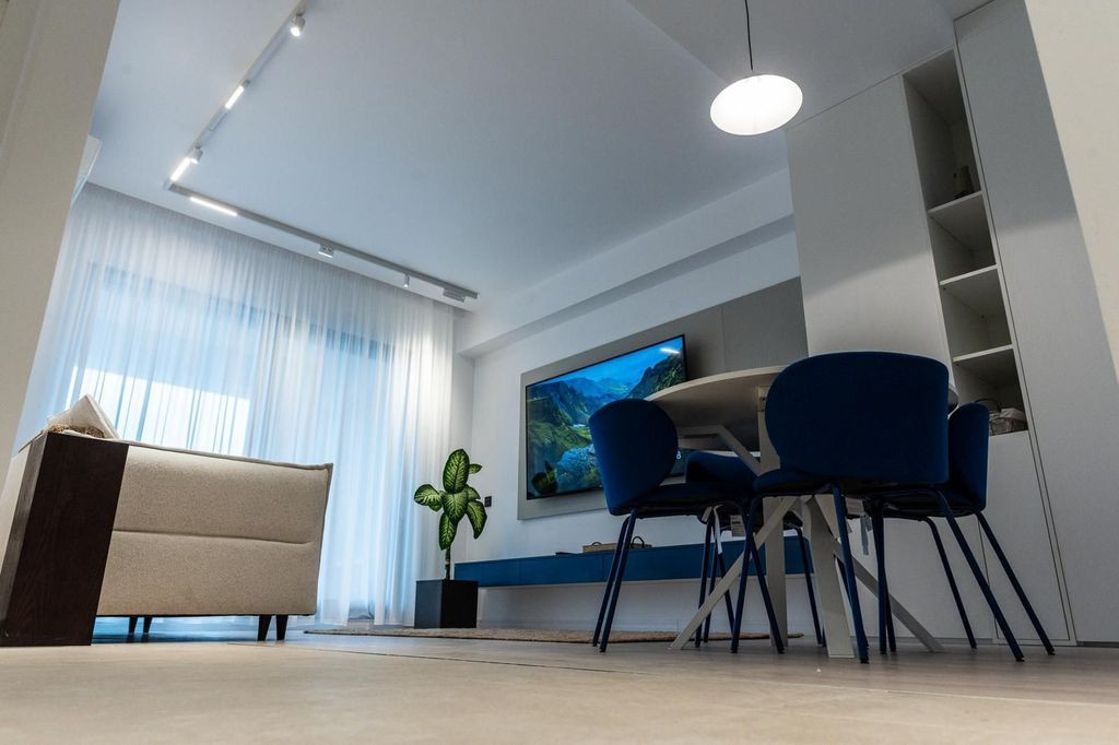 Faleza Nord zomna Ceronav, apartament nou