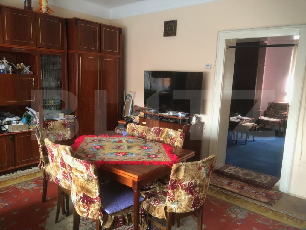 Casa cu 2 camere, 75 mp utili, cu anexe si garaj, zona 14 Ma