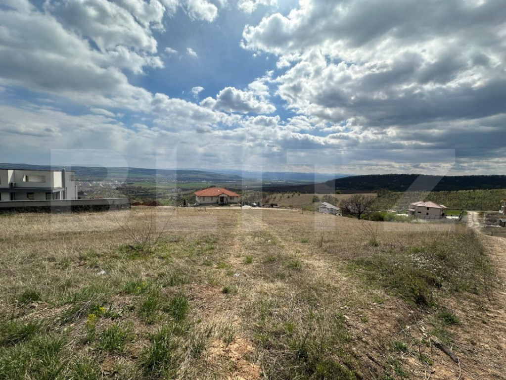 Teren intravilan de vanzare, 1050 mp, zona Schit