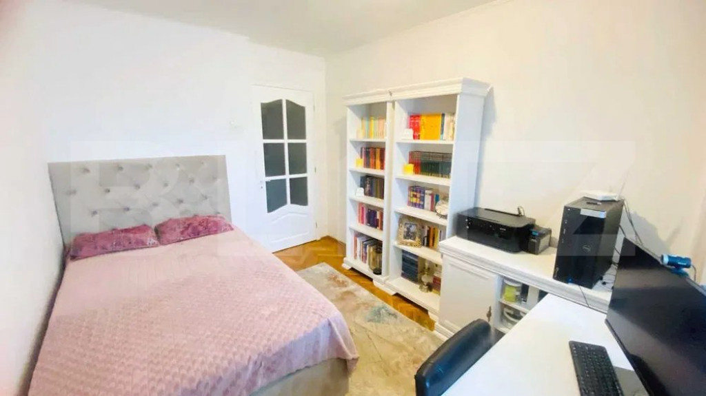 Apartament cu 4 camere, 77 mp, etaj intermediar, zona George