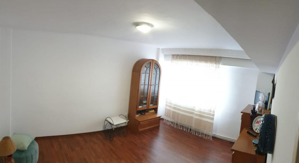 Ultracentral Calarasi Spatios 4 camere Confort 1 decomandat