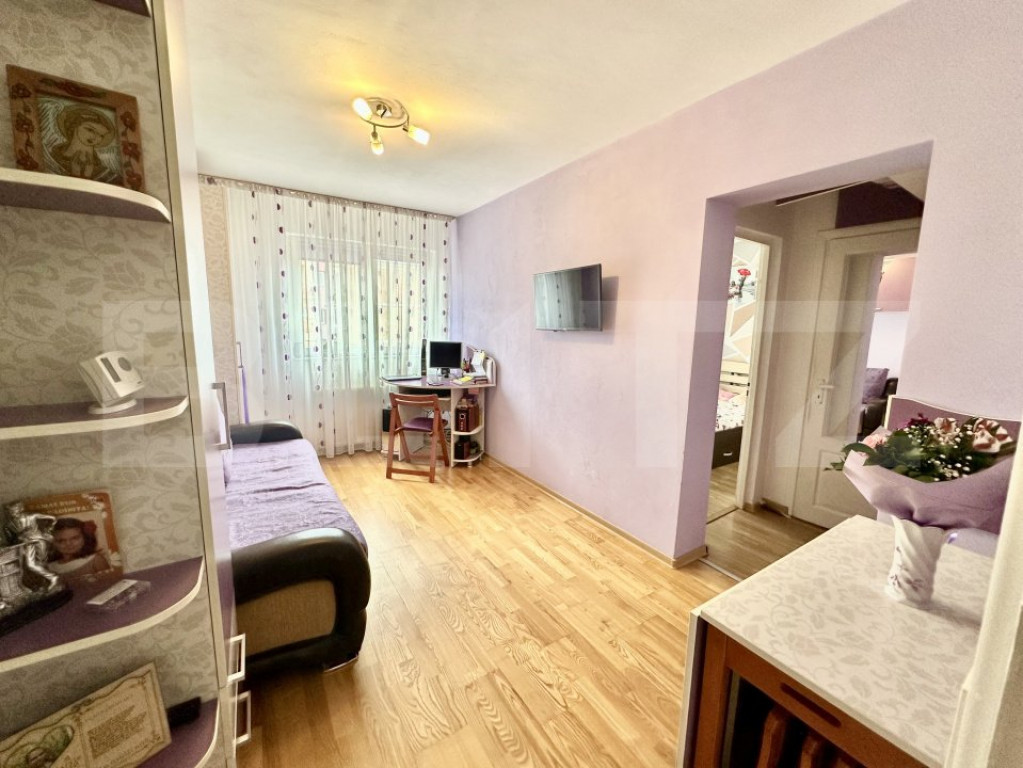 Apartament nou, 3 camere, 71 mp, zona Cetate