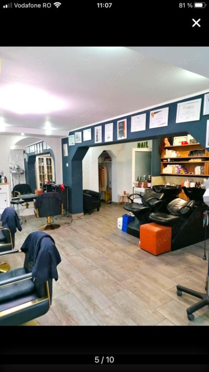 Spatiu comercial de vanzare ( apartament cu extindere )