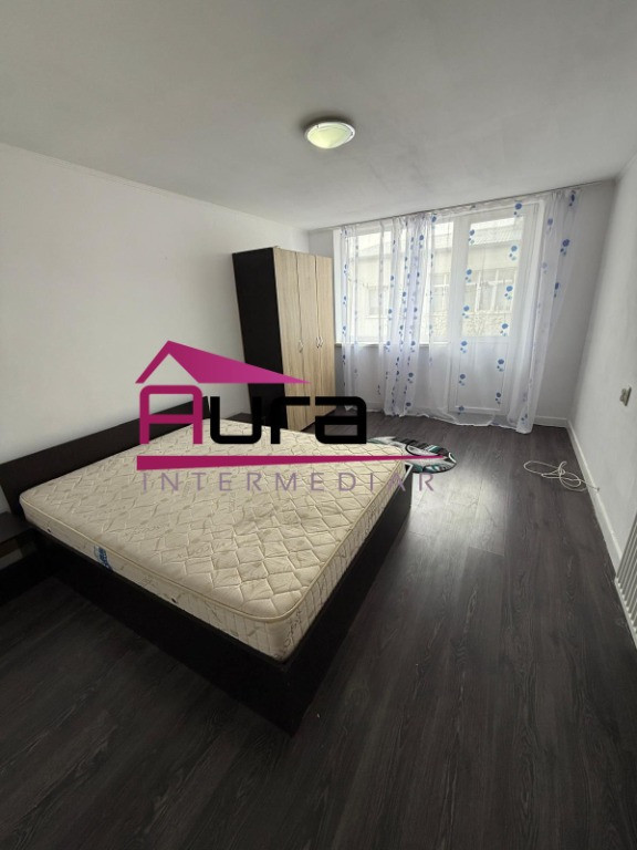 Inchiriez apartament 2 camere zona Neptun