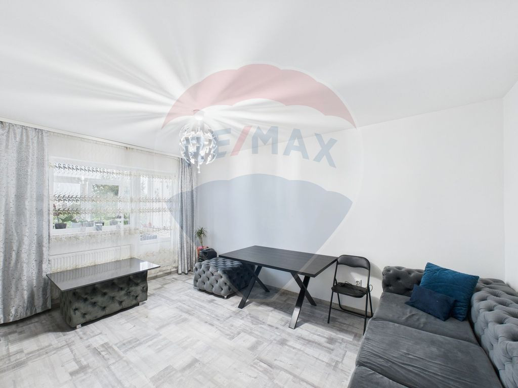 Apartament 2 camere decomandat, complet renovat – Chitila