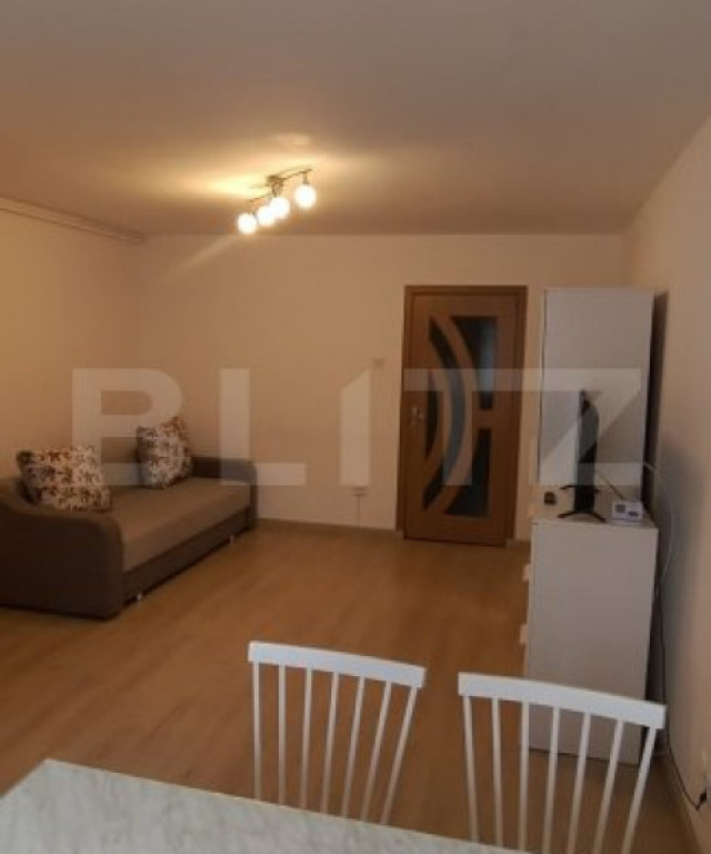 Garsonieră cochetă de închiriat, 32 mp, etaj 1, complet