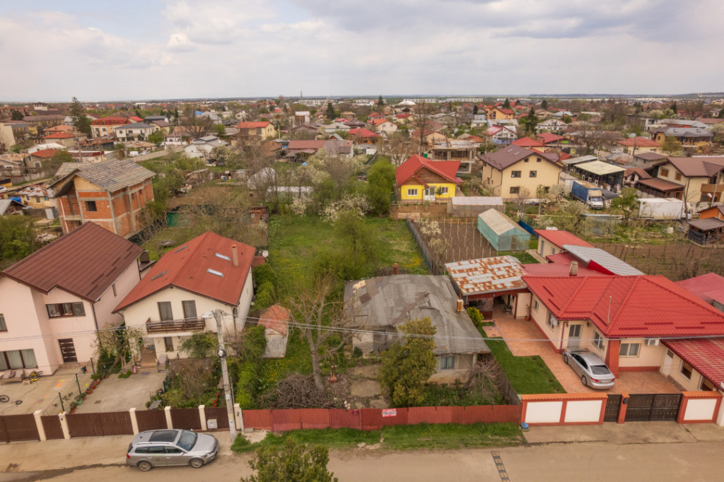 TUNARI - CENTRAL, TEREN CONSTRUCTII 1000 MP, FRONT 16 M!