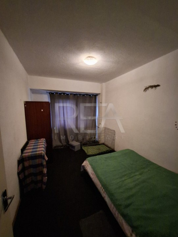 3 camere 8/11, decomandat, anvelopat, Nicolae Titulescu-Banu