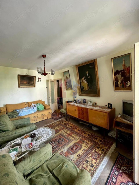 Super Pret! Ap 3 cam conf 1 Garii etaj 3 LIBER