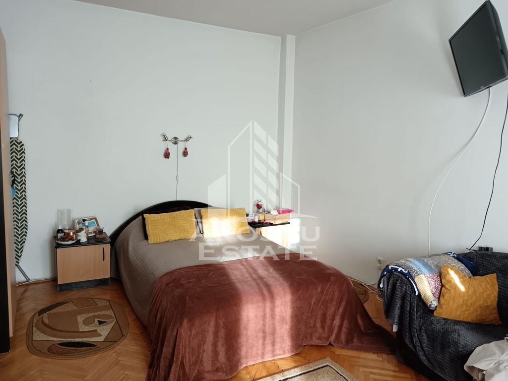 Apartament cu 1 camera, centrala proprie, zona Aradului