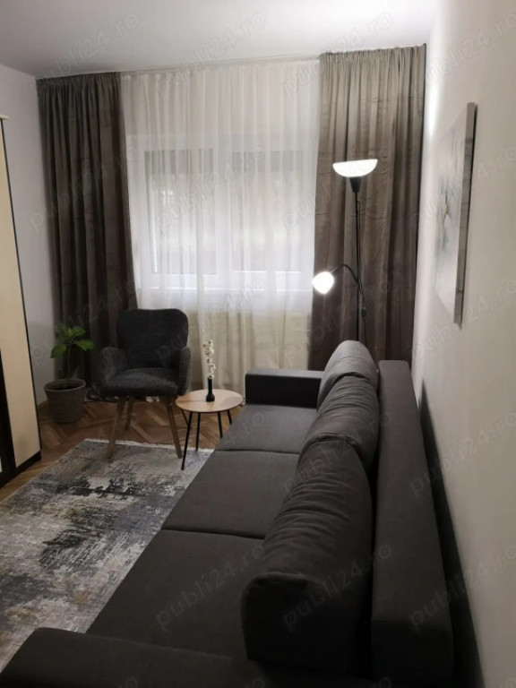 Garsoniera spatioasa 31 mp Racadau