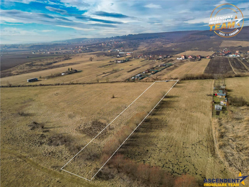 Teren extravilan de 5.800 mp in Sfantu Gheorghe:oportunitate