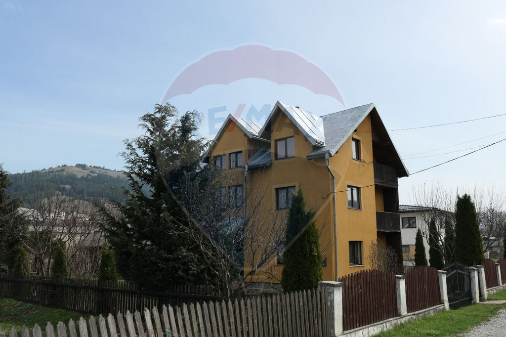 Casă / Vilă în zona Centrală