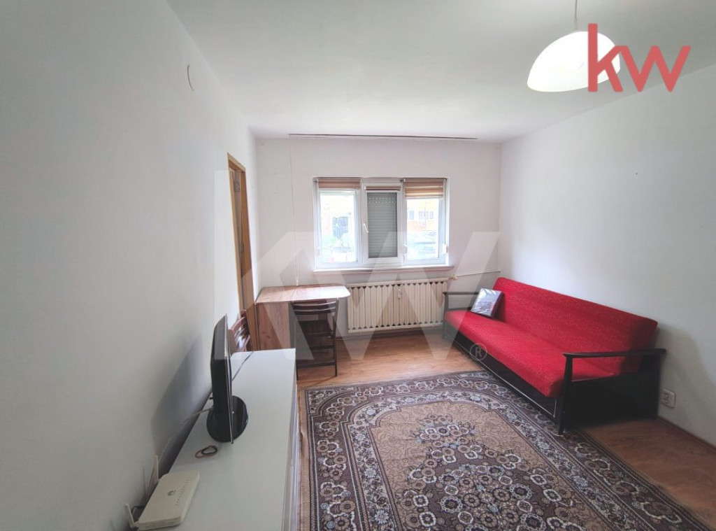 Chirie unica in zona, garsoniera parter, Brazda