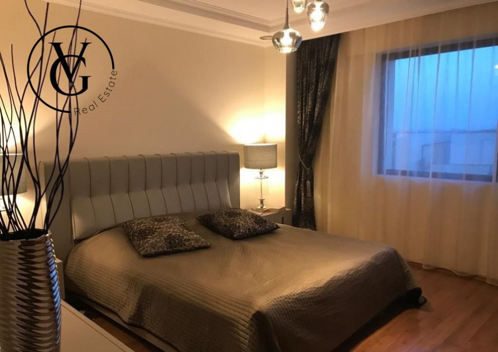 Apartament decomandat de 3 camere - zona Iancu Nicolae