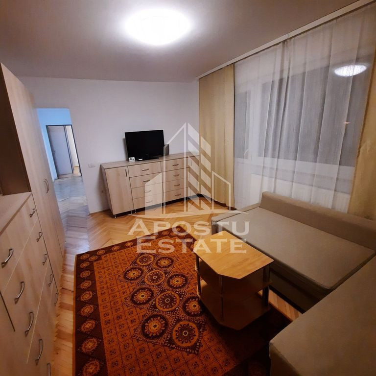 Apartament proaspat igienizat 3 camere, Circumvalatiunii/...