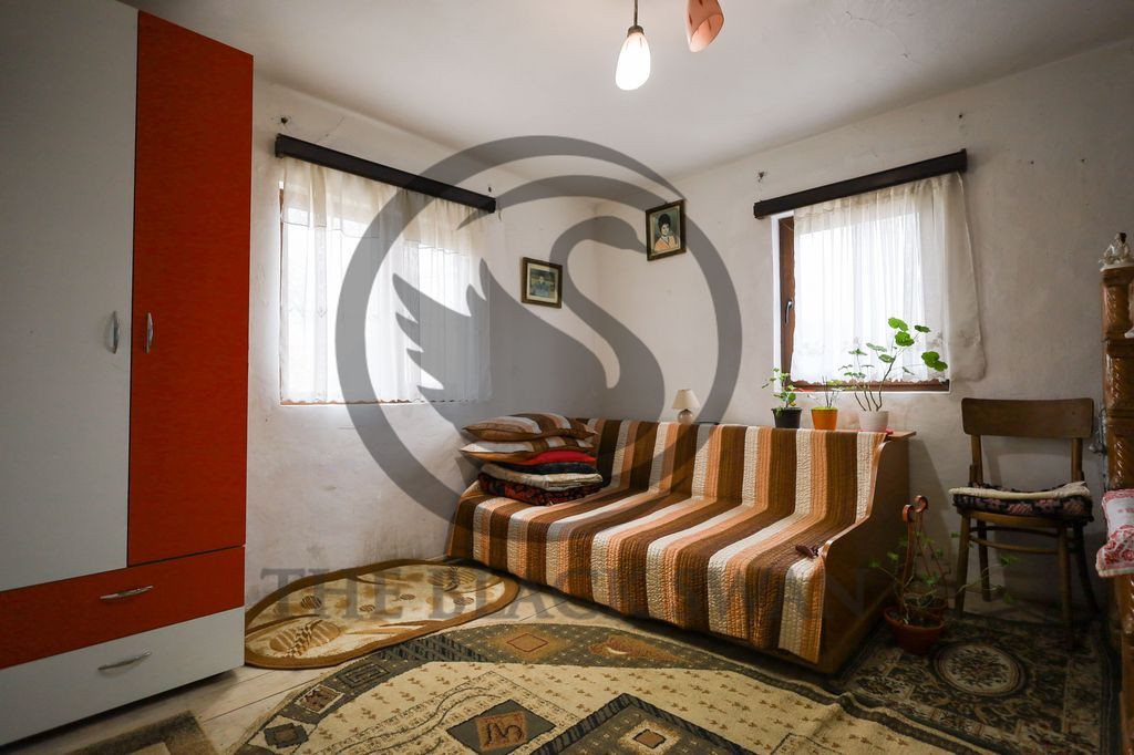 Casa 3 camere de vanzare | 2600mp teren| Cerasu, Prahova ...