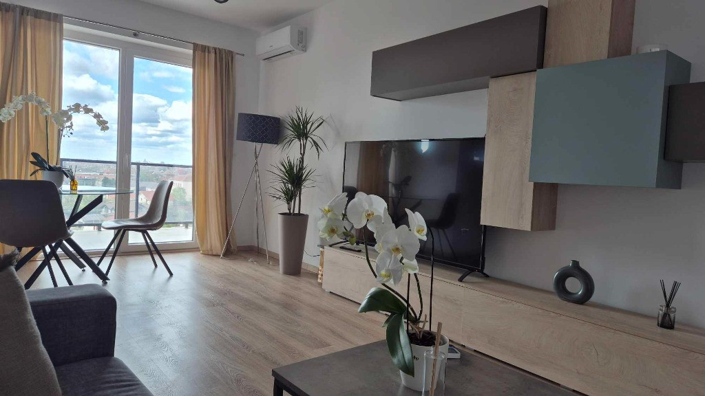 Apartament 3 camere Lux Adora Park
