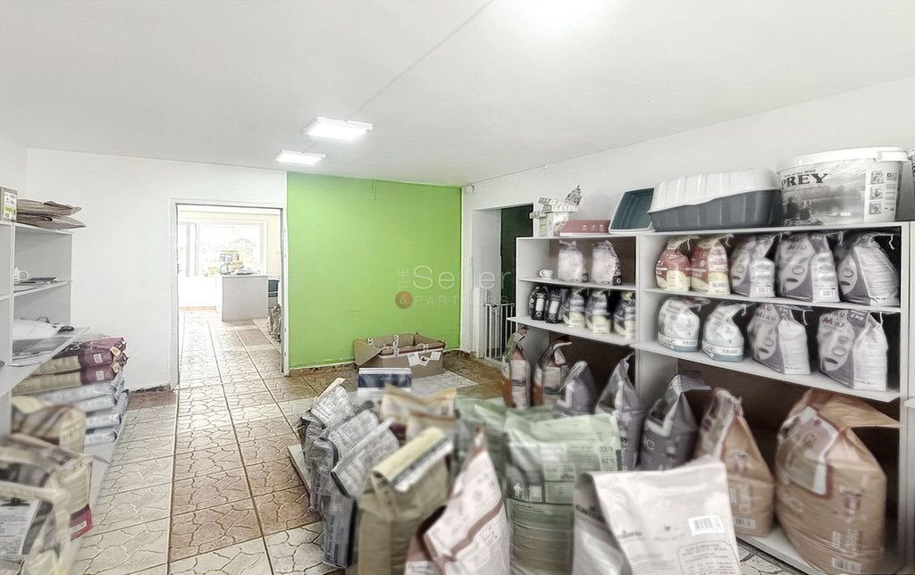 Vad Comercial Ridicat, Vizibilitate maxima