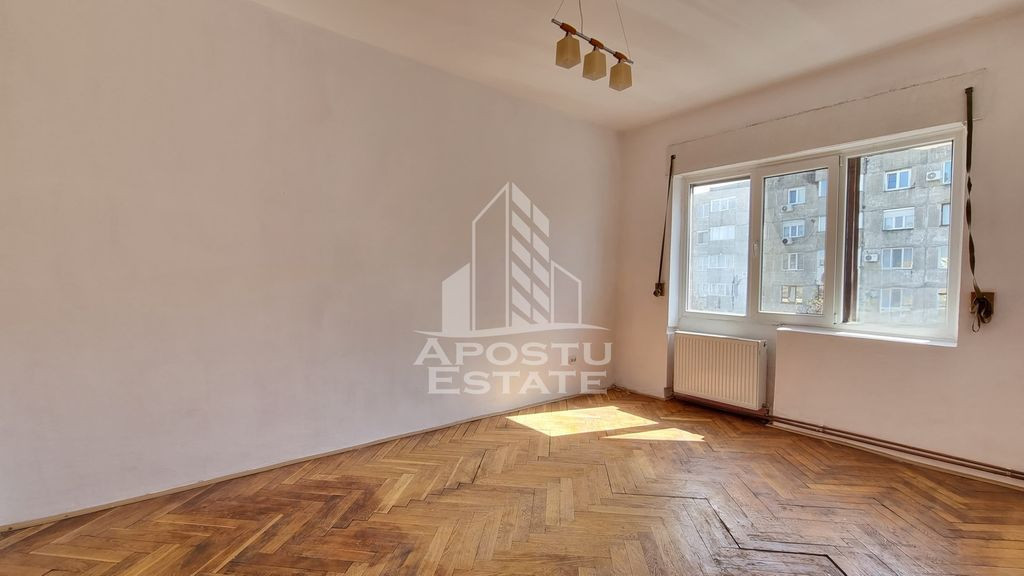 Apartament 2 camere, decomandat, langa Iulius Mall