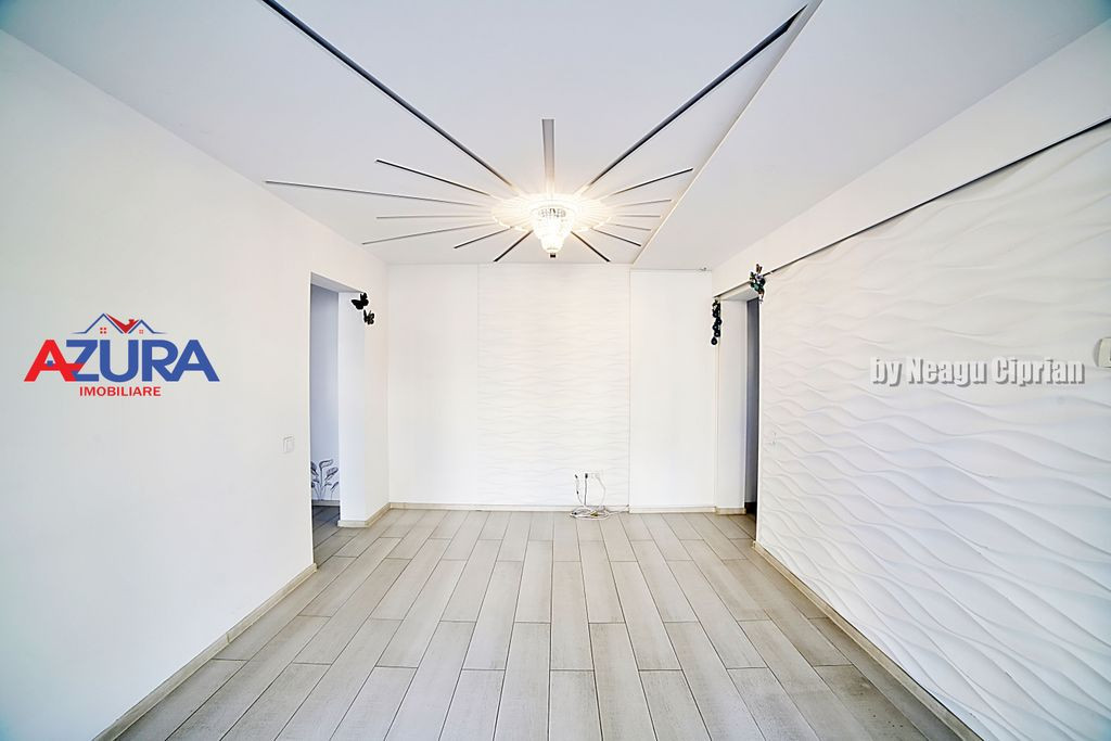 AZURA Imobiliare - Spatiu stradal Craiovei