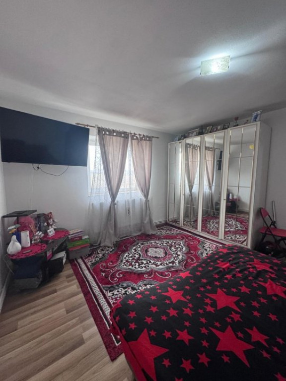 Garsoniera , 30mp, Siret