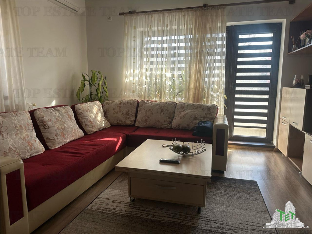 Apartament 3 camere cu loc de parcare de in zona Sos. Chiti