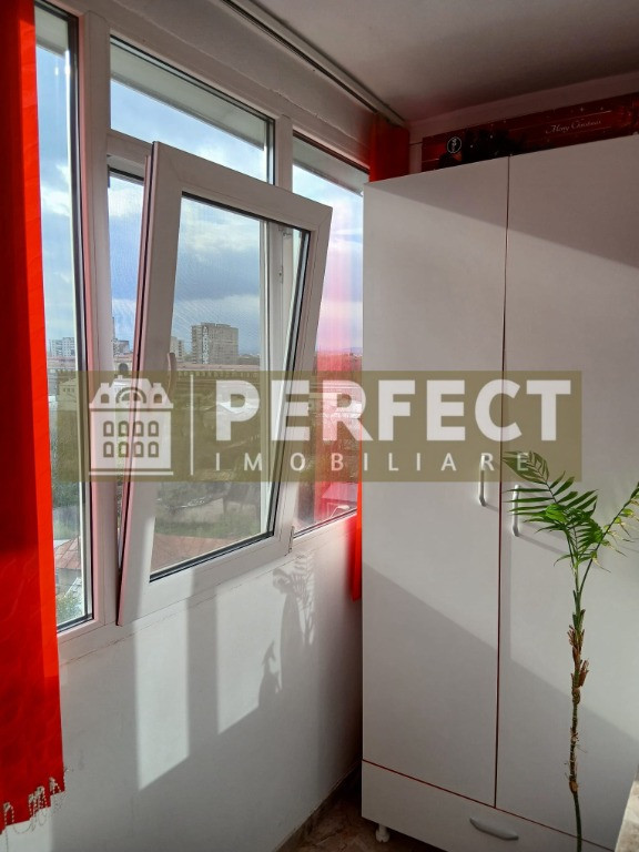 Apartament 2 camere Cf.1 Decomandat B-dul Bucuresti 57900 euro