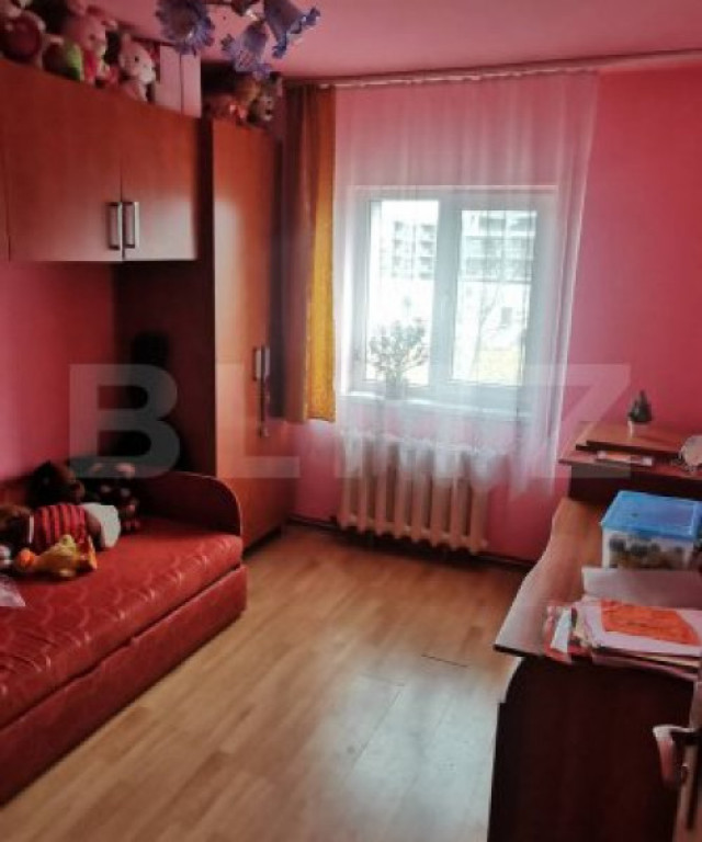 Apartament cu 4 camere, 97 mp, decomandate, in zona Manastur